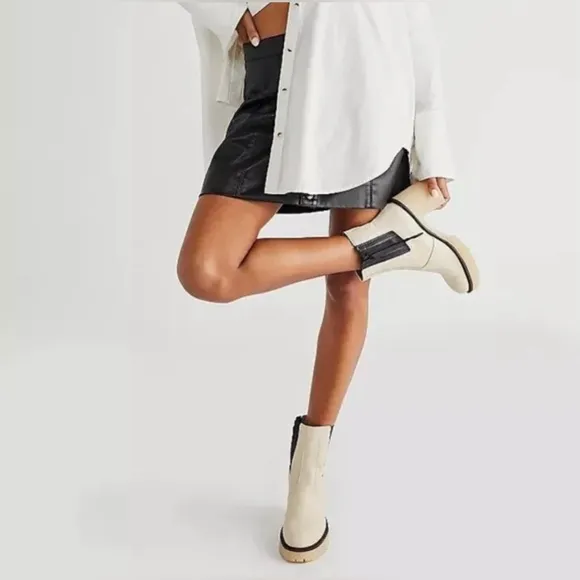 🖤FREE PEOPLE 100% Leather Boots 💖Made in Spain JAMES CHELSEA - Brand New In Box