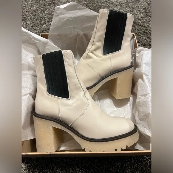 🖤FREE PEOPLE 100% Leather Boots 💖Made in Spain JAMES CHELSEA - Brand New In Box