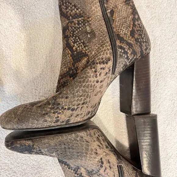 Free People Brown Leather Booties Snake Print Heels Women US 7.5 Eu 38 Boho Chic