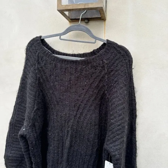 Free People Carter Pullover Knit Sweater Black Boatneck Raglan Long Sleeve Large