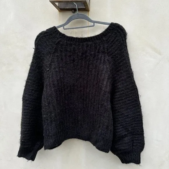 Free People Carter Pullover Knit Sweater Black Boatneck Raglan Long Sleeve Large