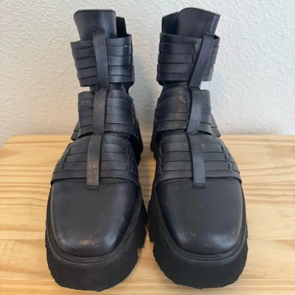 Free People Hydra Huarache Lug Boots in Black EU 38 / US 8