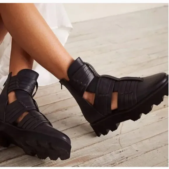 Free People Hydra Huarache Lug Boots in Black EU 38 / US 8