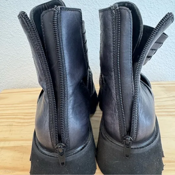Free People Hydra Huarache Lug Boots in Black EU 38 / US 8