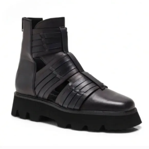 Free People Hydra Huarache Lug Boots in Black EU 38 / US 8