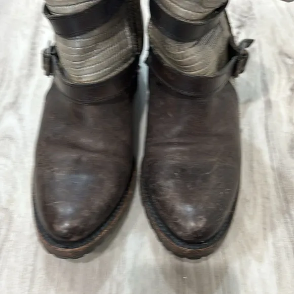 Freebird Apex Moto boots brown leather size 7 flawed
