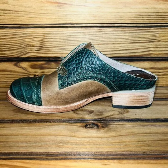 Freebird by Steven Malena Size 6 Leather Clogs Mules Slip On Shoes Oxfords NEW