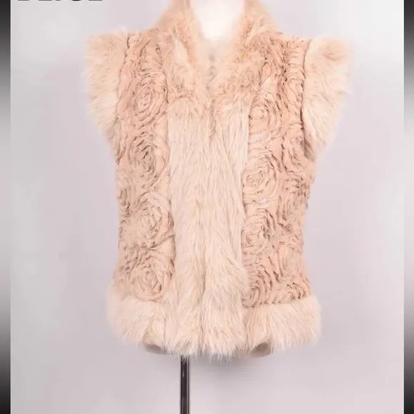 FROM PARIS FRANCE BEAUTIFUL FAUX FUR VEST JACKET