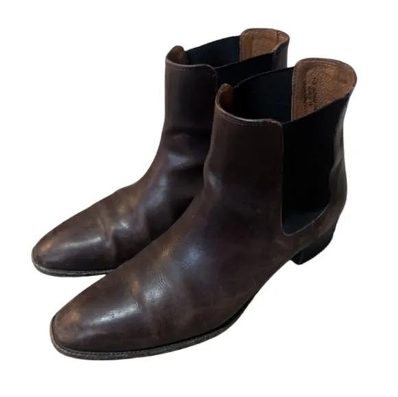 Frye Dara Leather Chelsea Ankle Boots Chocolate Brown size 11 Classic