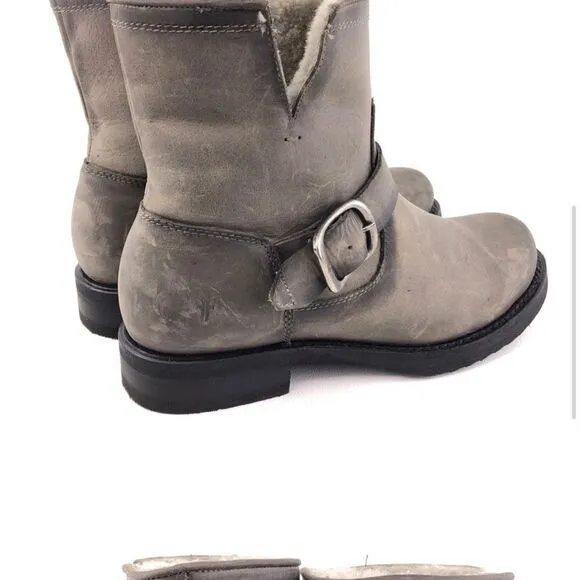 Frye Veronica Boot Color Gray like new.