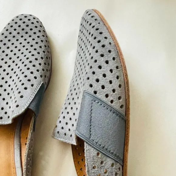 Frye Womens Grey Suede Leather Perforated Slides Mule Shoes Size 9