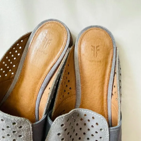 Frye Womens Grey Suede Leather Perforated Slides Mule Shoes Size 9