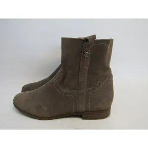 FRYE Womens Size 11 M Brown Suede Ankle Fashion Boots Bootie