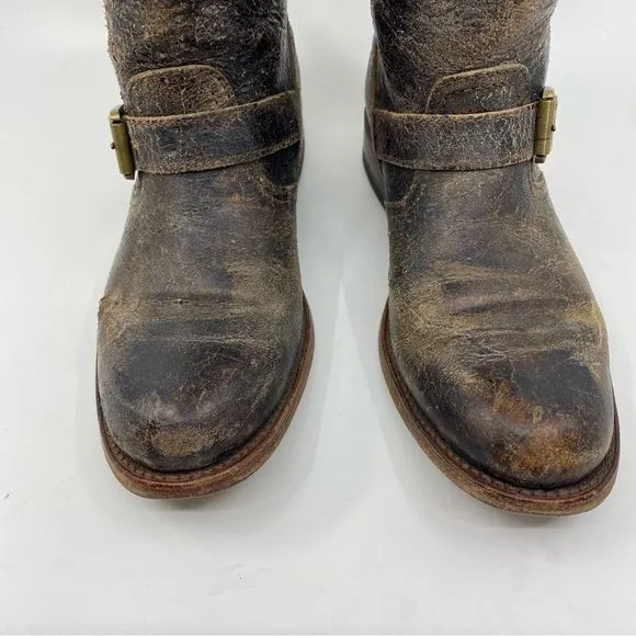 Frye Veronica  Leather Boots Color Brown Fashion Cracked Shiny Finish SZ 6