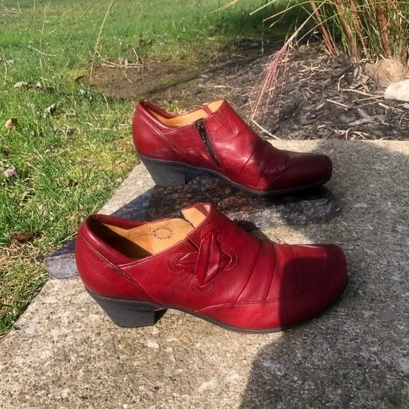 Gabor Sport Leather Ankle Trouser Boot Shoe NWOT Size 9 Red Career Hipster