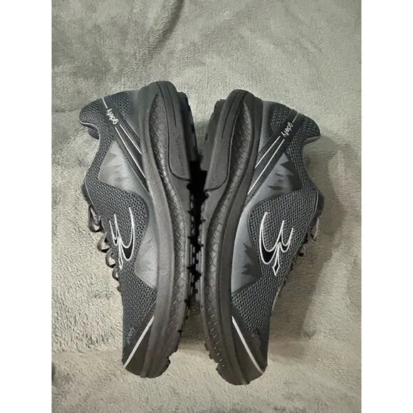 gdefy Mens Gravity Defyer shoes size 13