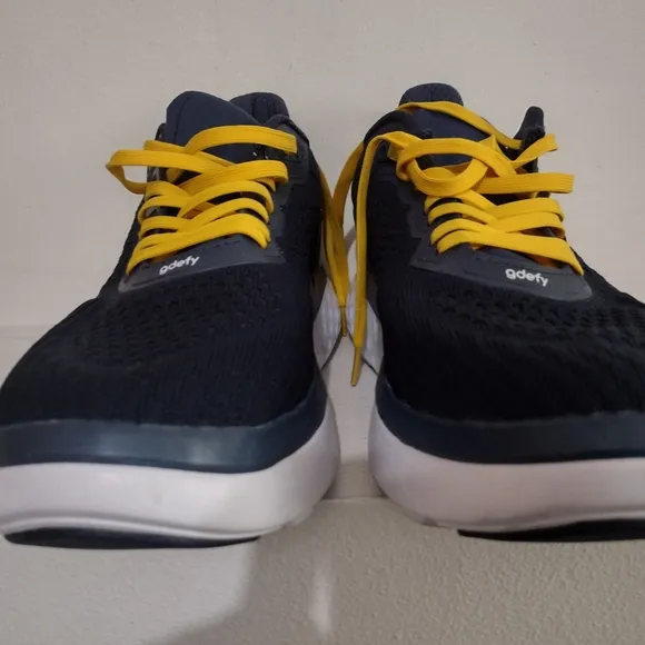 gdefyXLRB Mens Shoes - Navy and Yellow
