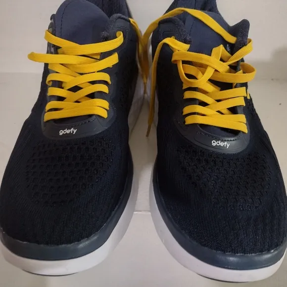 gdefyXLRB Mens Shoes - Navy and Yellow