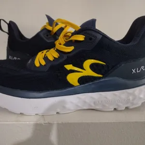 gdefyXLRB Mens Shoes - Navy and Yellow