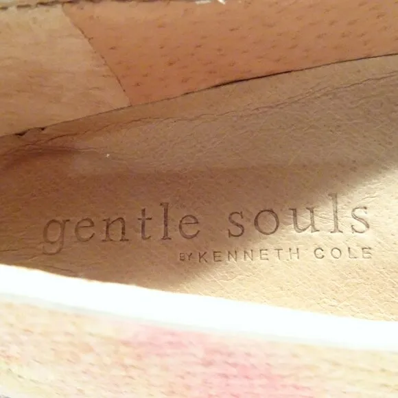 Gentle Souls Eugene Travel Ballet Flat Shoes Women's 6 Pastel Leather Fur