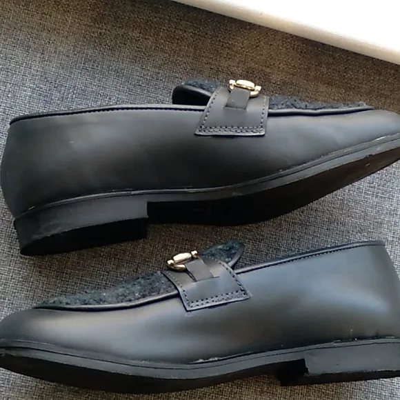 Geppetto's charcoal grey loafers with hunter green fur eu size 32