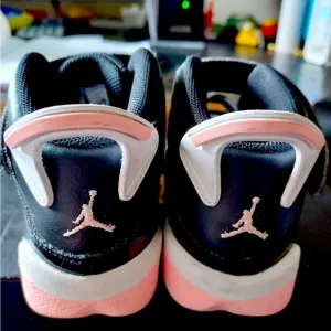 Girls Size 9c Jordan 6 Rings Black/ Arctic Punch-White