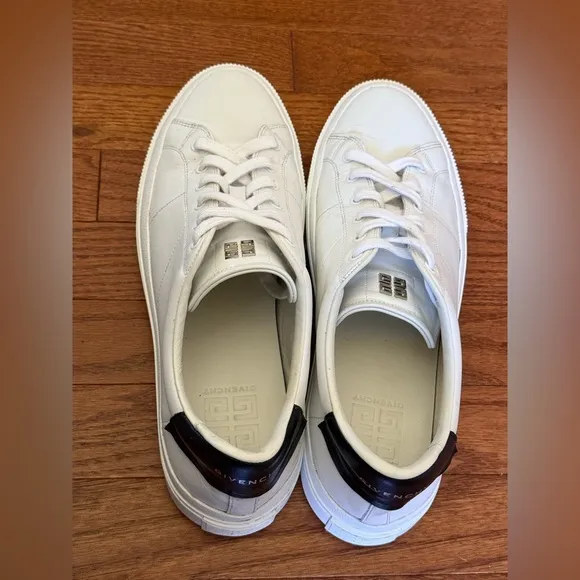 Givenchy  leather White and black City Sneakers‎ Men’s size 44