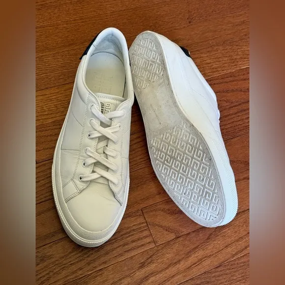 Givenchy  leather White and black City Sneakers‎ Men’s size 44