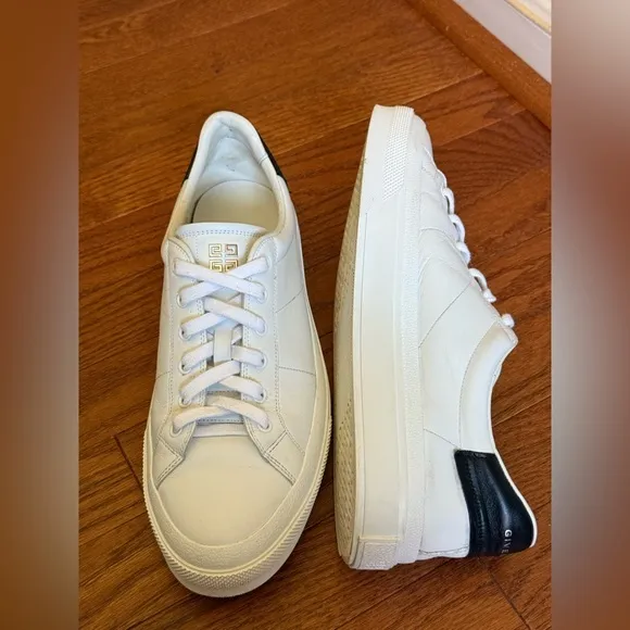 Givenchy  leather White and black City Sneakers‎ Men’s size 44