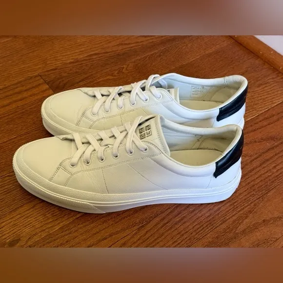Givenchy  leather White and black City Sneakers‎ Men’s size 44