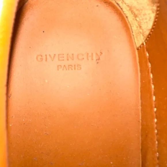Givenchy Men's Slip-On Skate Sneakers with Abstract Design