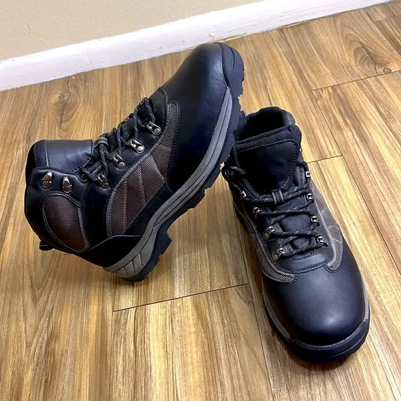 Goodfellow and Co Mens Marcel Black Hiking Water Resistant Work Boots
