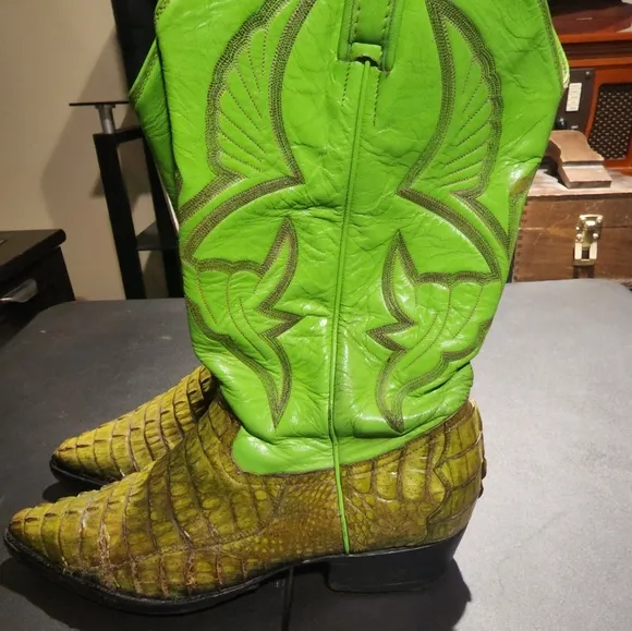 Green Los Altos Cowboy Boots with Genuine Alligator