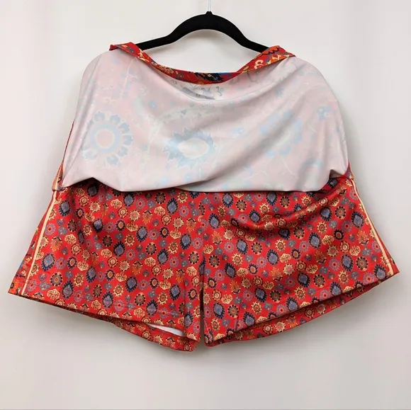 Gretchen Scott Skippy Skort in Magic Carpet Print Athletic Red Orange size XXL