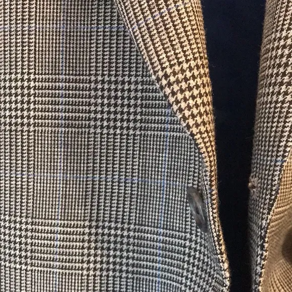 Haggar plaid Sport Coat