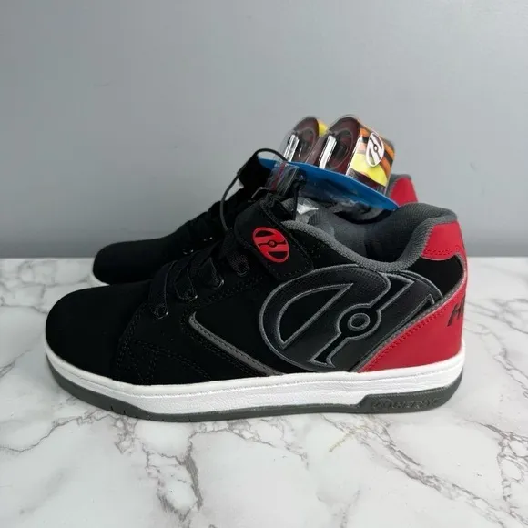 Heelys Youth Sneakers Skates sz 5 Big Kids Propel NEW # K369