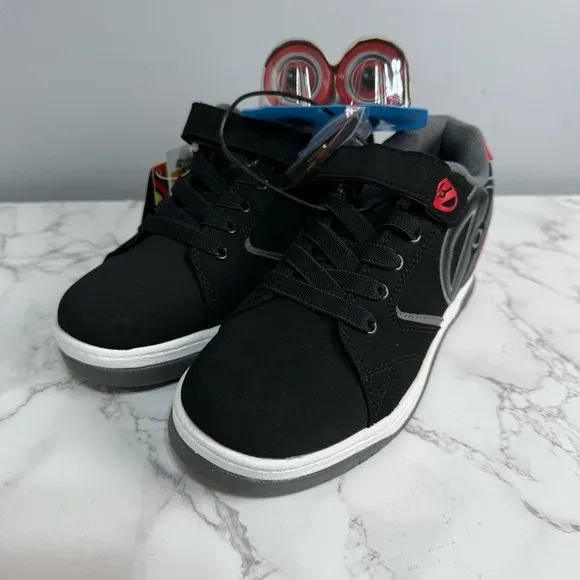 Heelys Youth Sneakers Skates sz 5 Big Kids Propel NEW # K369