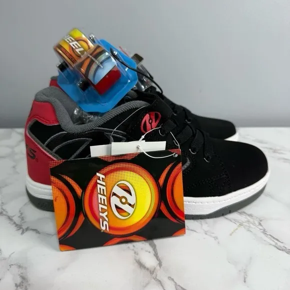 Heelys Youth Sneakers Skates sz 5 Big Kids Propel NEW # K369