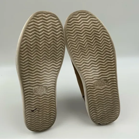 Hey Dude Men's Sunapee Sport Mesh Tan Slip-On Shoes. Men’s Size 9.