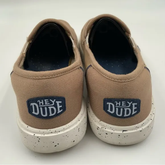 Hey Dude Men's Sunapee Sport Mesh Tan Slip-On Shoes. Men’s Size 9.