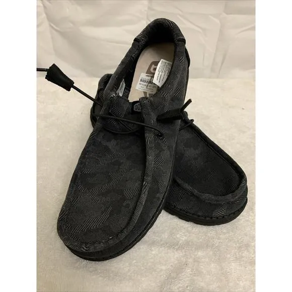 Hey Dude Shoes Mens 8 Loafers Slip On Black Camo Nwt