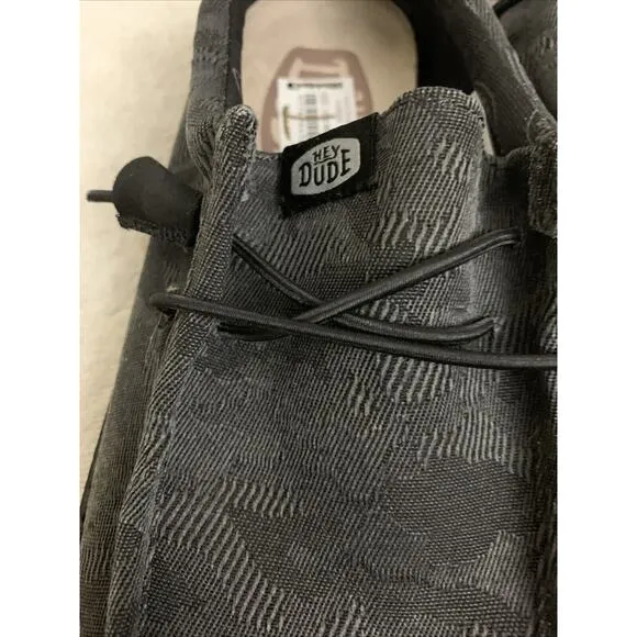 Hey Dude Shoes Mens 8 Loafers Slip On Black Camo Nwt