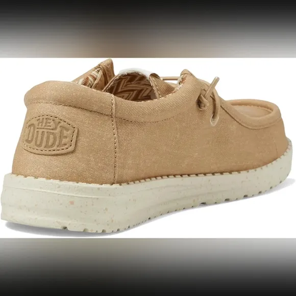 Hey Dude Wally Youth Stretch Canvas