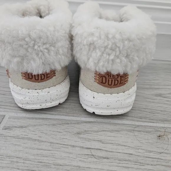 Hey Dude Warm Casual Boots Faux Shearling Interior NWT