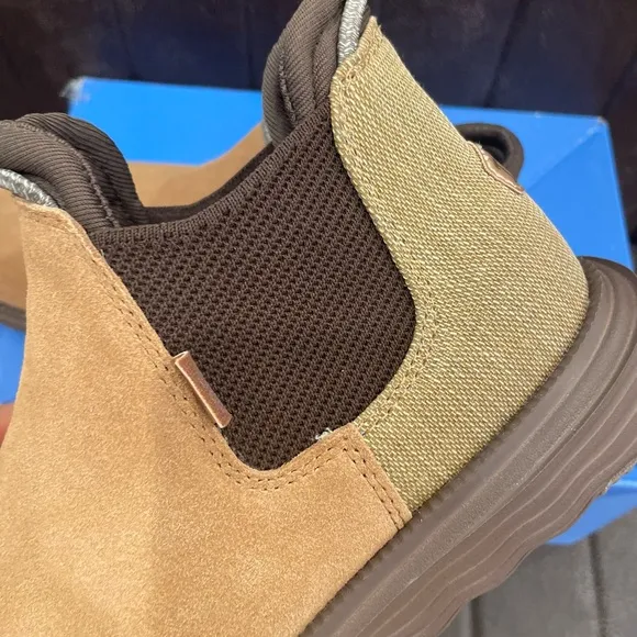 HEY DUDE Water Resistant Boots (Tan)
