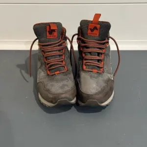 Hiking Boots Forsake Gray and Orange SZ 9