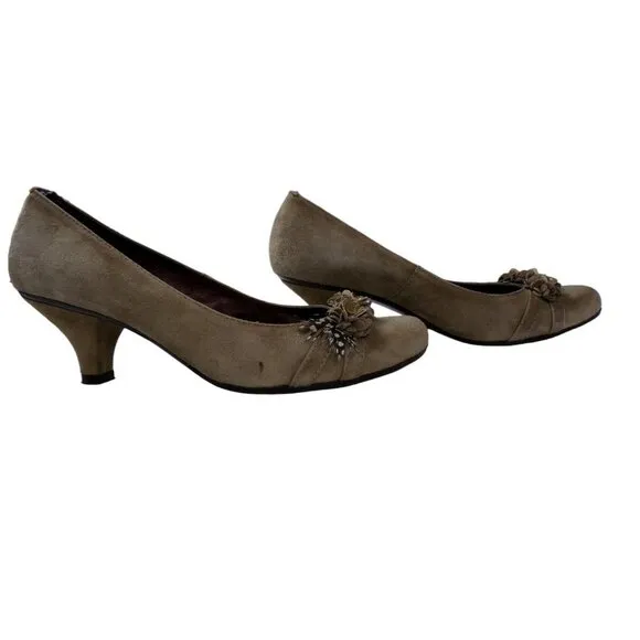 Hispanitas Pumps Taupe Suede Slip On Shoes Kitten Heel Leather Flower EU 38 #263
