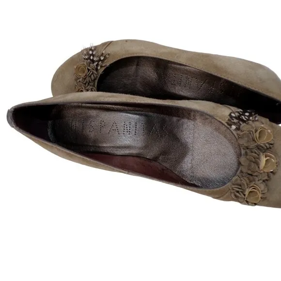 Hispanitas Pumps Taupe Suede Slip On Shoes Kitten Heel Leather Flower EU 38 #263