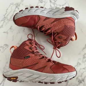 Hoka One One Anacapa Mid GTX Hiking Boots – Hot Sauce / Cherry Mahogany …