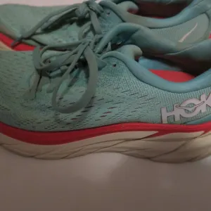 Hoka One One Clifton 8 Aquarelle Women’s Size 6 B (1119394 AEBL) Running Shoes